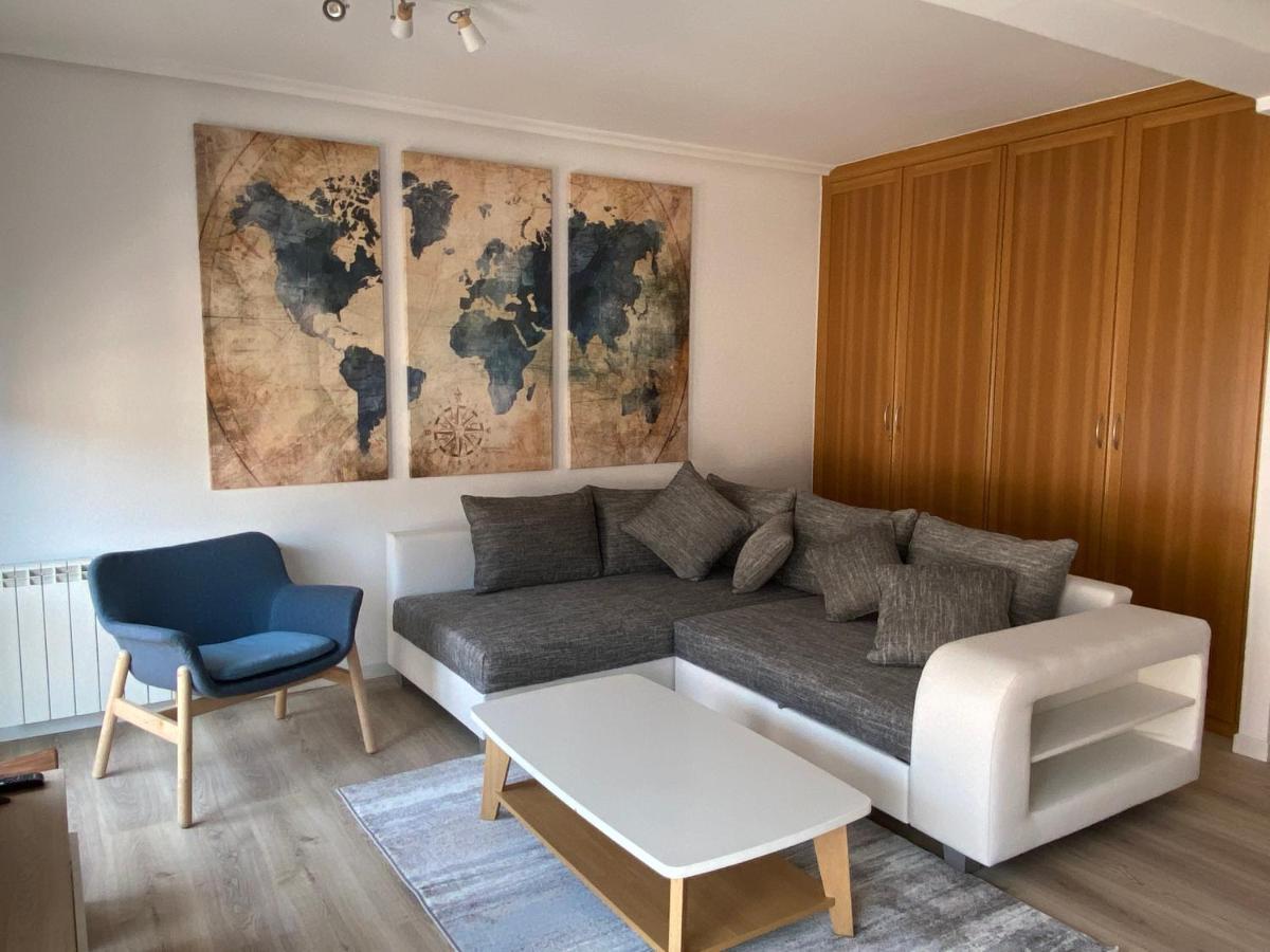 Precioso Apartamento A Estrenar En El Centro De Ezcaray 6-8 Pax Eksteriør billede